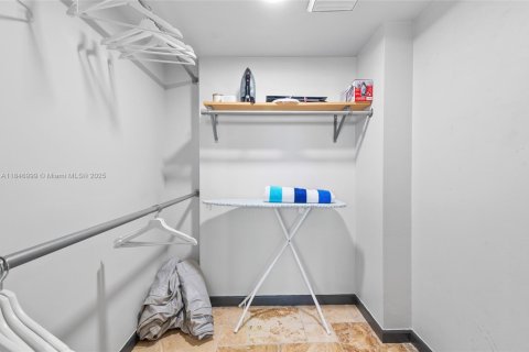 Condominio en alquiler en Pompano Beach, Florida, 2 dormitorios, 93.09 m2 № 1845502 - foto 25