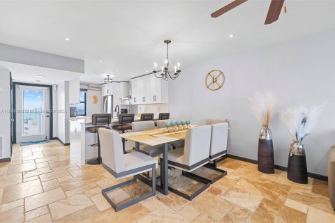 Condominio en alquiler en Pompano Beach, Florida, 2 dormitorios, 93.09 m2 № 1845502 - foto 13