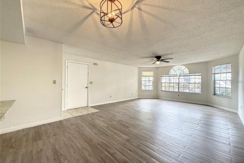 Condominio en alquiler en Kissimmee, Florida, 3 dormitorios, 119.57 m2 № 2237523 - foto 5