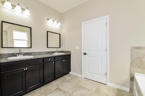 House in Riverview, Florida 3 bedrooms, 171.31 sq.m. № 1918128 - photo 11