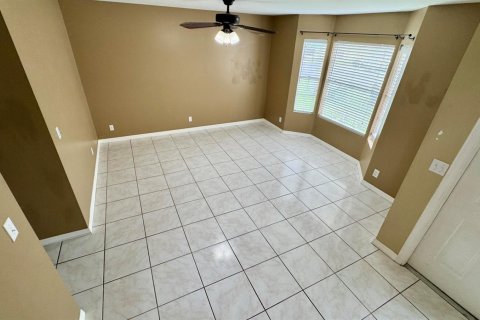 Villa ou maison à vendre à West Palm Beach, Floride: 3 chambres, 148.27 m2 № 2247955 - photo 3