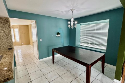 Villa ou maison à vendre à West Palm Beach, Floride: 3 chambres, 148.27 m2 № 2247955 - photo 5