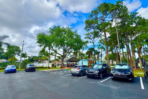 Villa ou maison à vendre à West Palm Beach, Floride: 3 chambres, 148.27 m2 № 2247955 - photo 23