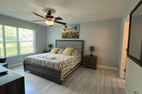 Copropriété à louer à Kissimmee, Floride: 3 chambres, 113.34 m2 № 2351494 - photo 17
