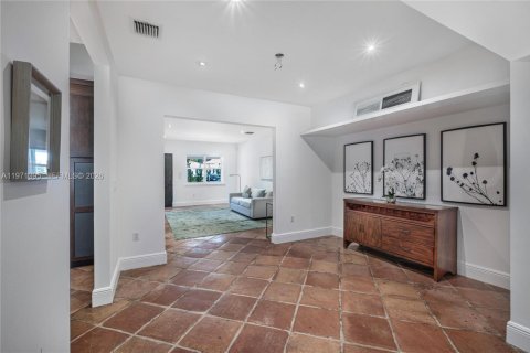 Снять в аренду виллу или дом в Майами, Флорида 3 спальни, 155.33м2, № 2041182 - фото 13