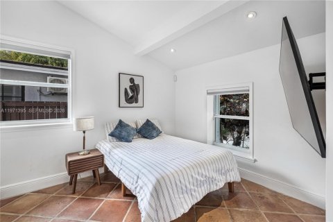 Снять в аренду виллу или дом в Майами, Флорида 3 спальни, 155.33м2, № 2041182 - фото 18