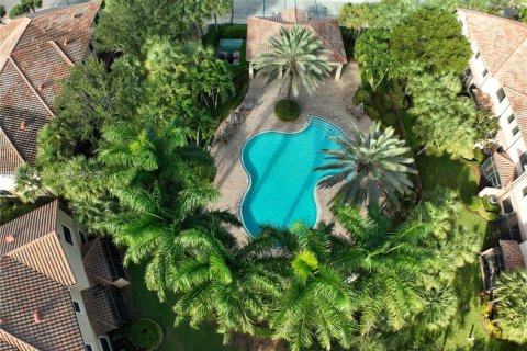 Townhouse in Parkland, Florida 3 bedrooms, 174.1 sq.m. № 1945330 - photo 4