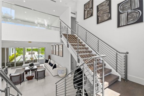 Купить виллу или дом в Пайнкрест, Флорида 6 спален, 693.98м2, № 2056129 - фото 25