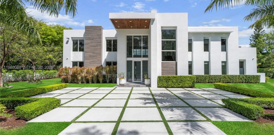 Дом в Пайнкрест, Флорида 6 спален, 693.98м2 № 2056129