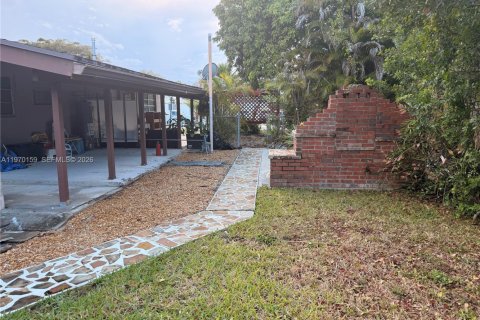 Купить виллу или дом в Майами, Флорида 1 комната, 150.69м2, № 2031900 - фото 11