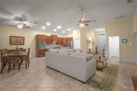Casa en venta en Lecanto, Florida, 3 dormitorios, 181.35 m2 № 2157846 - foto 9