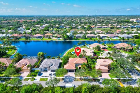 Villa ou maison à vendre à Pembroke Pines, Floride: 5 chambres, 285.49 m2 № 1940445 - photo 25