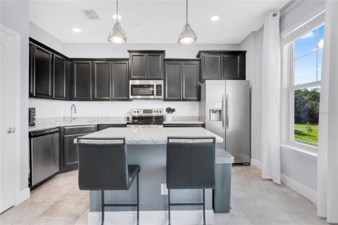 Adosado en venta en Orlando, Florida, 4 dormitorios, 208.84 m2 № 2215763 - foto 14