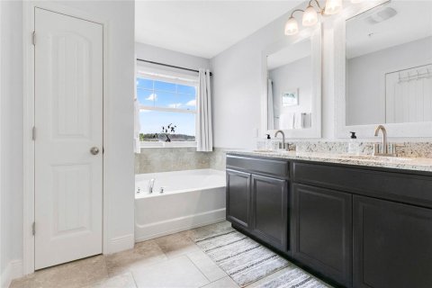 Adosado en venta en Orlando, Florida, 4 dormitorios, 208.84 m2 № 2215763 - foto 21