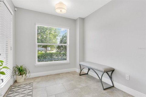 Adosado en venta en Orlando, Florida, 4 dormitorios, 208.84 m2 № 2215763 - foto 2