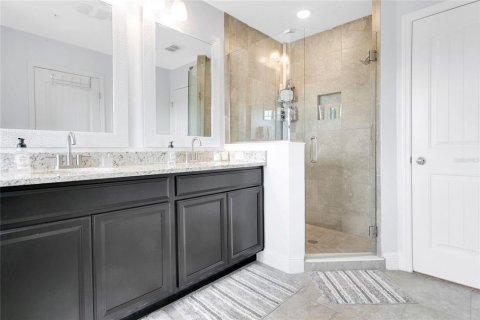 Adosado en venta en Orlando, Florida, 4 dormitorios, 208.84 m2 № 2215763 - foto 22