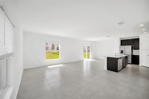 Casa en alquiler en Davenport, Florida, 4 dormitorios, 190.91 m2 № 1908850 - foto 6