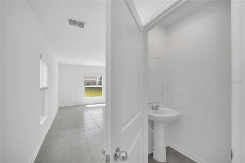 Casa en alquiler en Davenport, Florida, 4 dormitorios, 190.91 m2 № 1908850 - foto 5