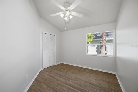 Villa ou maison à vendre à Tarpon Springs, Floride: 3 chambres, 153.85 m2 № 2094338 - photo 19