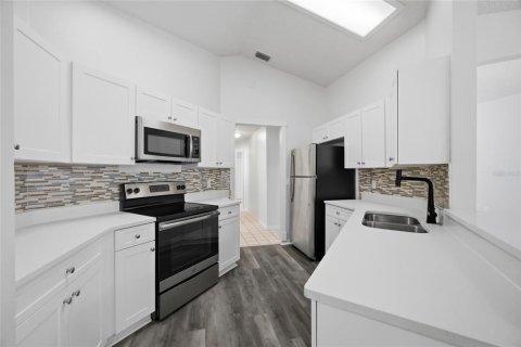Villa ou maison à vendre à Tarpon Springs, Floride: 3 chambres, 153.85 m2 № 2094338 - photo 11