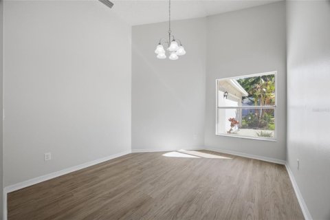 Villa ou maison à vendre à Tarpon Springs, Floride: 3 chambres, 153.85 m2 № 2094338 - photo 6
