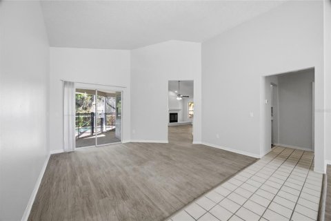 Villa ou maison à vendre à Tarpon Springs, Floride: 3 chambres, 153.85 m2 № 2094338 - photo 7