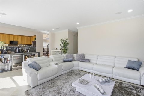 Villa ou maison à vendre à Miramar, Floride: 4 chambres, 251.49 m2 № 2025250 - photo 23