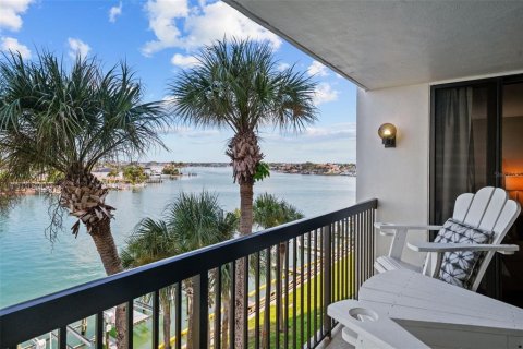 Copropriété à louer à Saint Pete Beach, Floride: 2 chambres, 109.16 m2 № 1900560 - photo 27