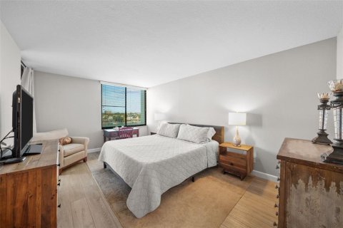 Copropriété à louer à Saint Pete Beach, Floride: 2 chambres, 109.16 m2 № 1900560 - photo 15