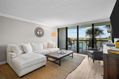 Copropriété à louer à Saint Pete Beach, Floride: 2 chambres, 109.16 m2 № 1900560 - photo 14