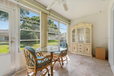 Villa ou maison à vendre à Port Richey, Floride: 2 chambres, 129.6 m2 № 2388935 - photo 20