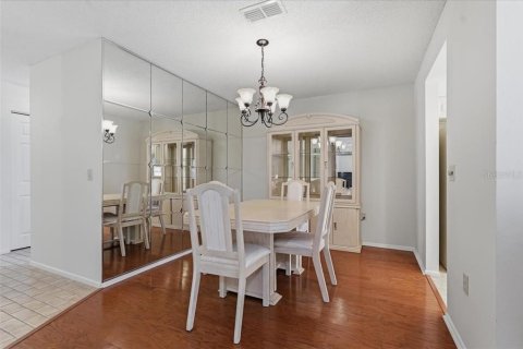 Villa ou maison à vendre à Port Richey, Floride: 2 chambres, 129.6 m2 № 2388935 - photo 9