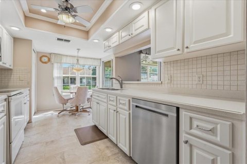 Villa ou maison à vendre à Port Richey, Floride: 2 chambres, 129.6 m2 № 2388935 - photo 15
