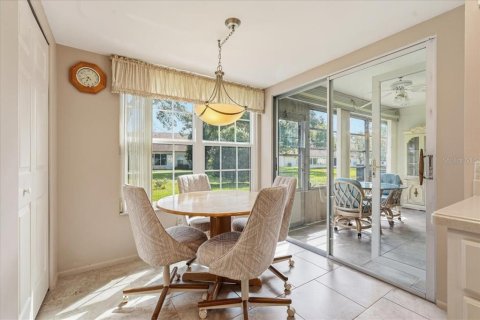 Villa ou maison à vendre à Port Richey, Floride: 2 chambres, 129.6 m2 № 2388935 - photo 17
