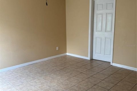 Villa ou maison à louer à Kissimmee, Floride: 3 chambres, 137.5 m2 № 1817801 - photo 6