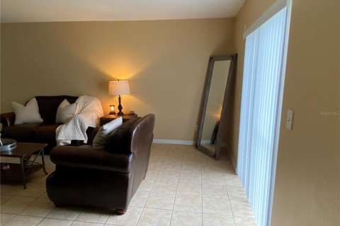 Villa ou maison à louer à Kissimmee, Floride: 3 chambres, 137.5 m2 № 1817801 - photo 18