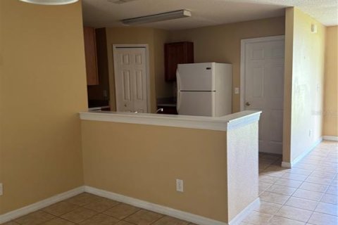 Villa ou maison à louer à Kissimmee, Floride: 3 chambres, 137.5 m2 № 1817801 - photo 4