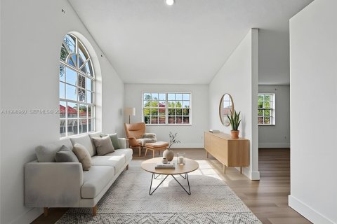 Купить кондоминиум в Катлер-Бей, Флорида 1 спальня, 71.53м2, № 2060958 - фото 4