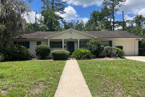 Villa ou maison à Gainesville, Floride 4 chambres, 144.93 m2 № 2321271