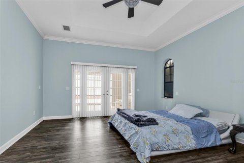 House in Port Charlotte, Florida 3 bedrooms, 238.57 sq.m. № 2211081 - photo 16