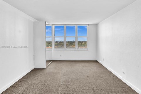 Condominio en venta en Miami Beach, Florida, 2 dormitorios, 110.55 m2 № 1698608 - foto 5