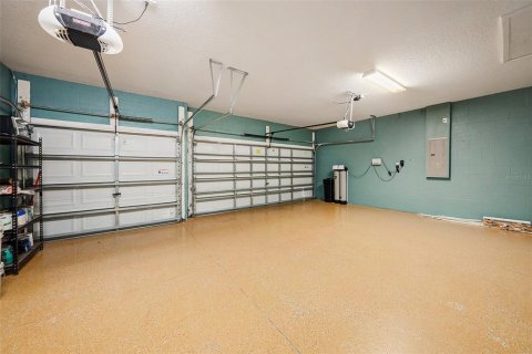 House in Riverview, Florida 4 bedrooms, 224.17 sq.m. № 1812761 - photo 14