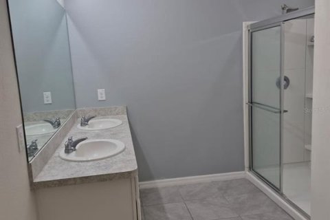 Villa ou maison à louer à Auburndale, Floride: 3 chambres, 157.66 m2 № 2422776 - photo 14