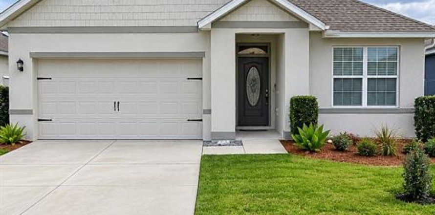 Villa ou maison à Auburndale, Floride 3 chambres, 157.66 m2 № 2422776