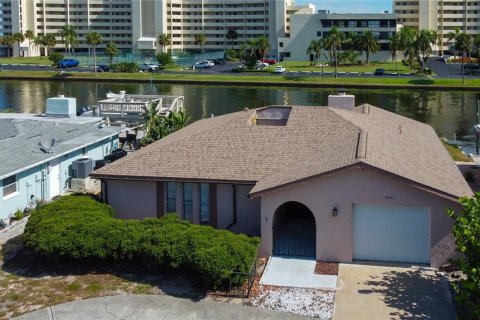 Casa en venta en Hudson, Florida, 2 dormitorios, 126.9 m2 № 1909059 - foto 19