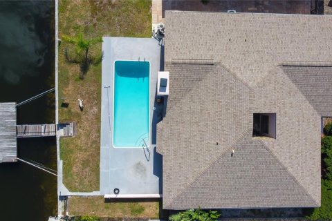 Casa en venta en Hudson, Florida, 2 dormitorios, 126.9 m2 № 1909059 - foto 5
