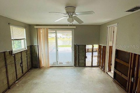 Casa en venta en Hudson, Florida, 2 dormitorios, 126.9 m2 № 1909059 - foto 9