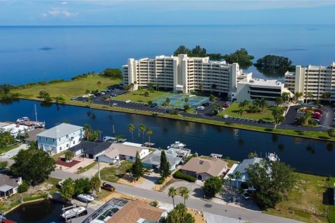 Casa en venta en Hudson, Florida, 2 dormitorios, 126.9 m2 № 1909059 - foto 21