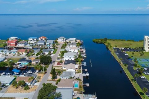 Casa en venta en Hudson, Florida, 2 dormitorios, 126.9 m2 № 1909059 - foto 23