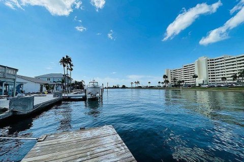 Casa en venta en Hudson, Florida, 2 dormitorios, 126.9 m2 № 1909059 - foto 15